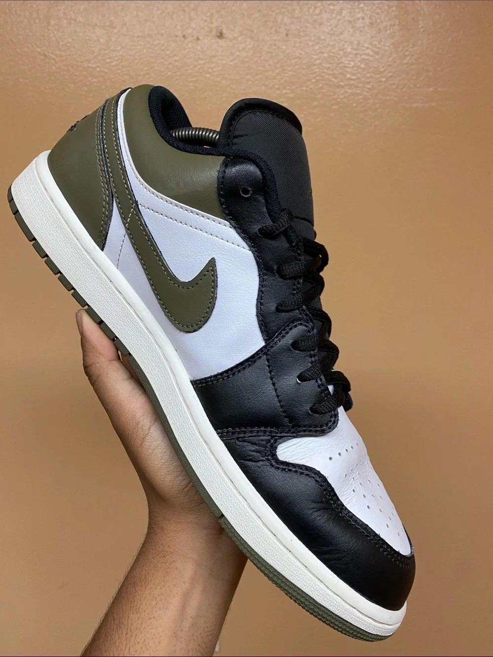 Air Jordan 1 Low “Black Toe Medium Olive” Size 12  553558-092